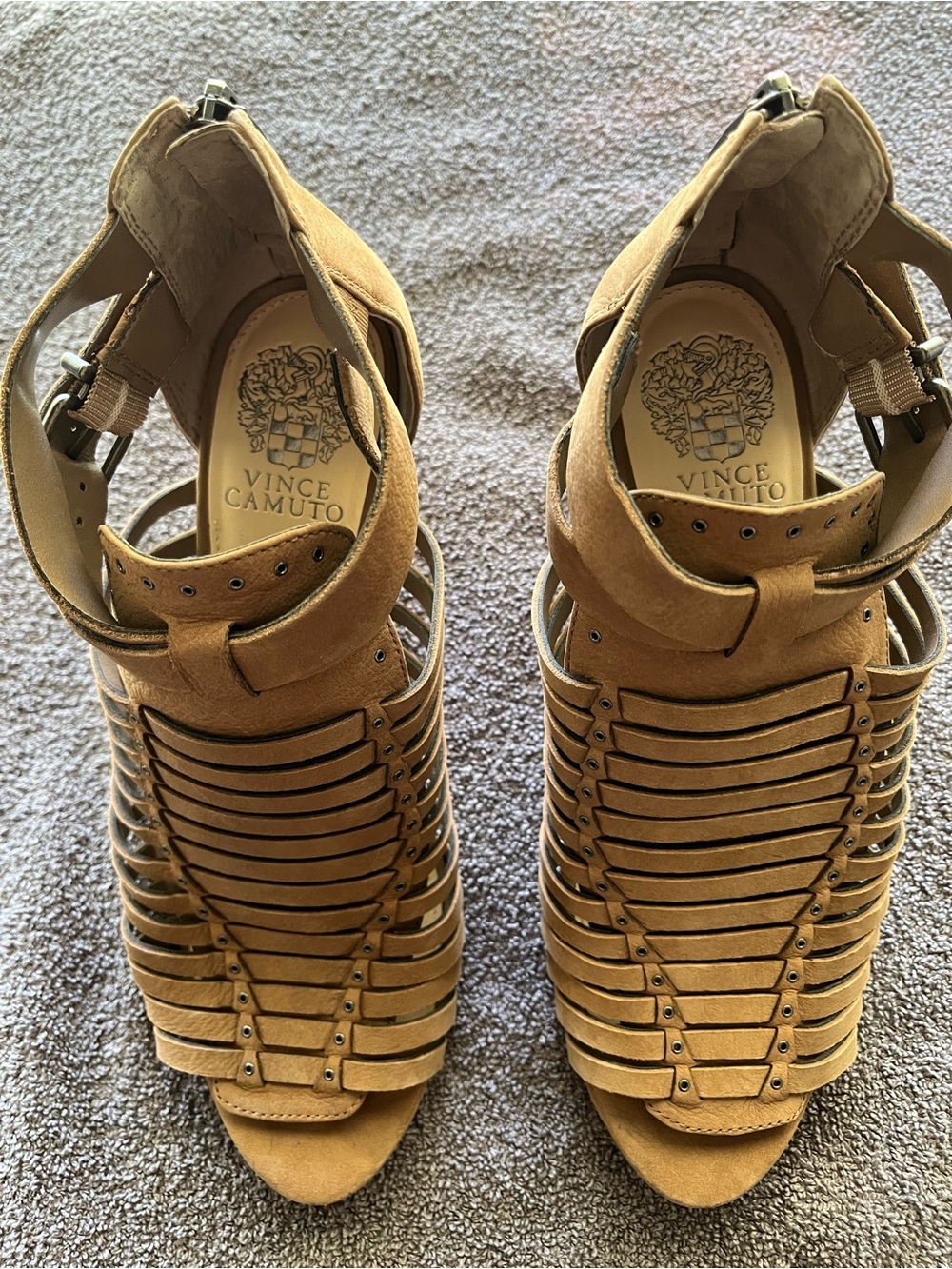 Vince Camuto Tan Suede Cage Sandals 9